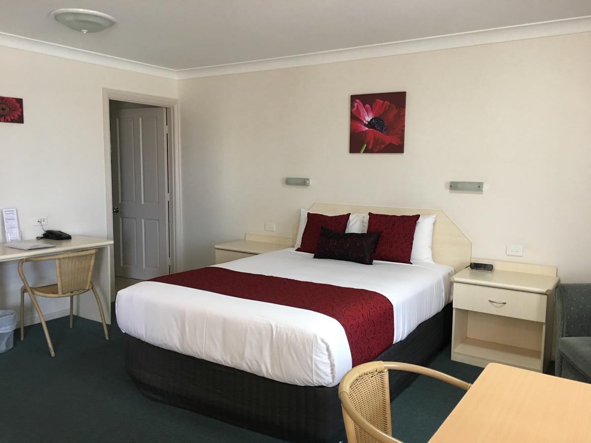 Tuckerbox Motor Inn Gundagai Exterior foto