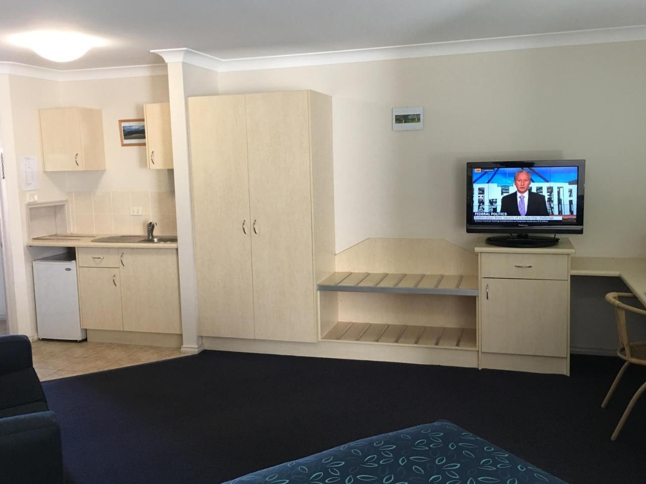 Tuckerbox Motor Inn Gundagai Exterior foto